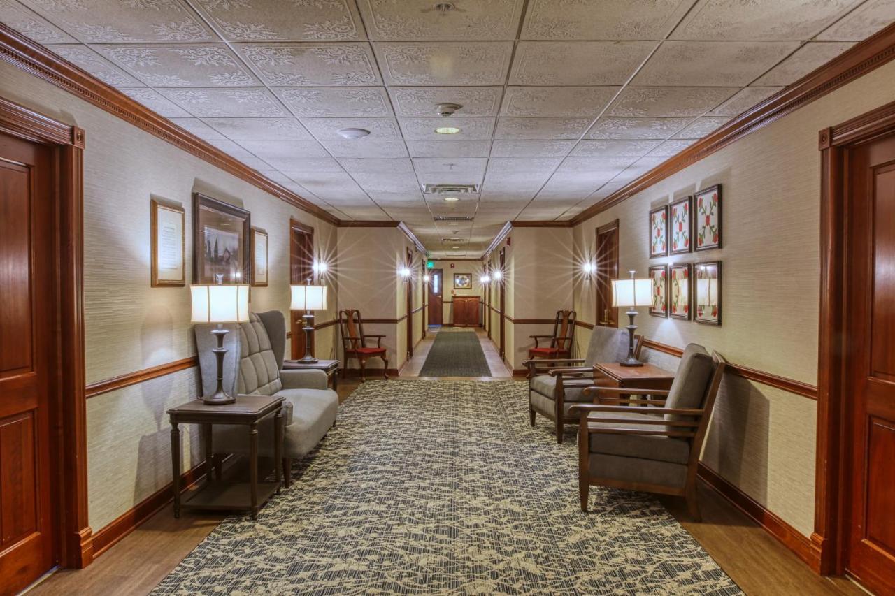 Carlisle Inn والنوت كريك المظهر الخارجي الصورة