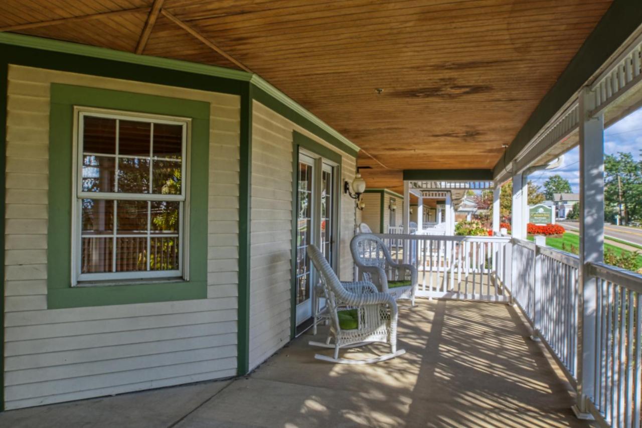 Carlisle Inn والنوت كريك المظهر الخارجي الصورة